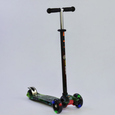 Самокат Best Scooter Maxi Чорний з зеленим 1317